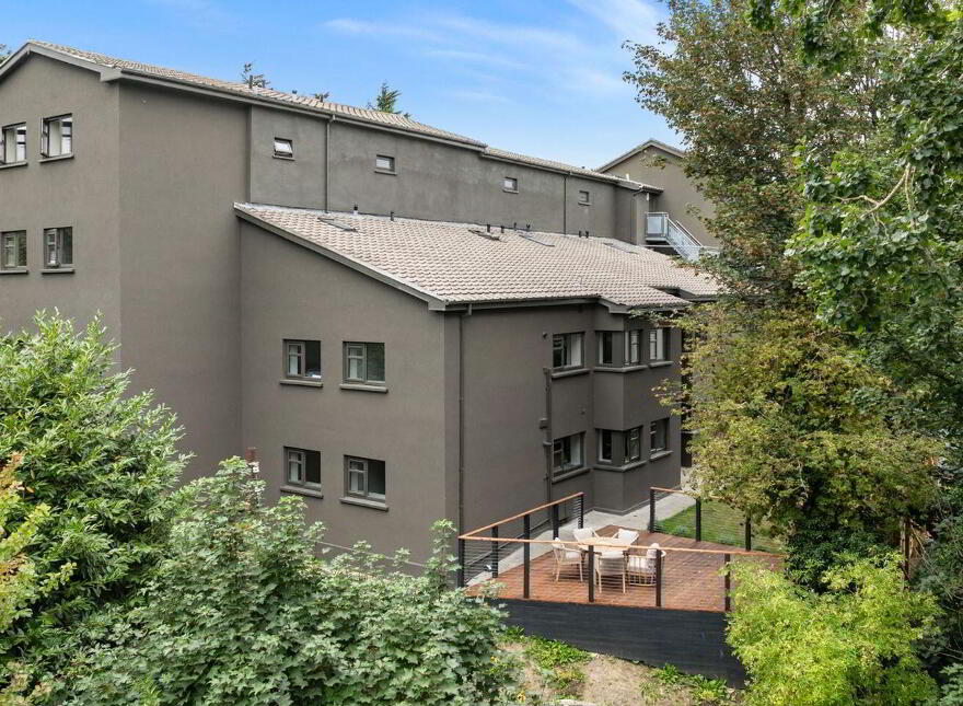 Apartment 10 Errigal House Eglinton Court, Donnybrook, Donnybrook, D04CK11