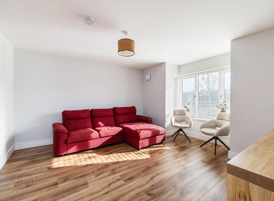 8 Beechwood Grove, Hansfield, Ongar, Dublin 15, D15C8KR
