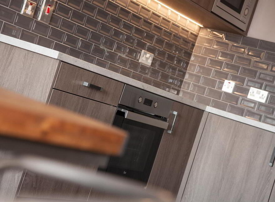 Apt 3, 2 Windsor Road, Belfast, BT9 7FQ