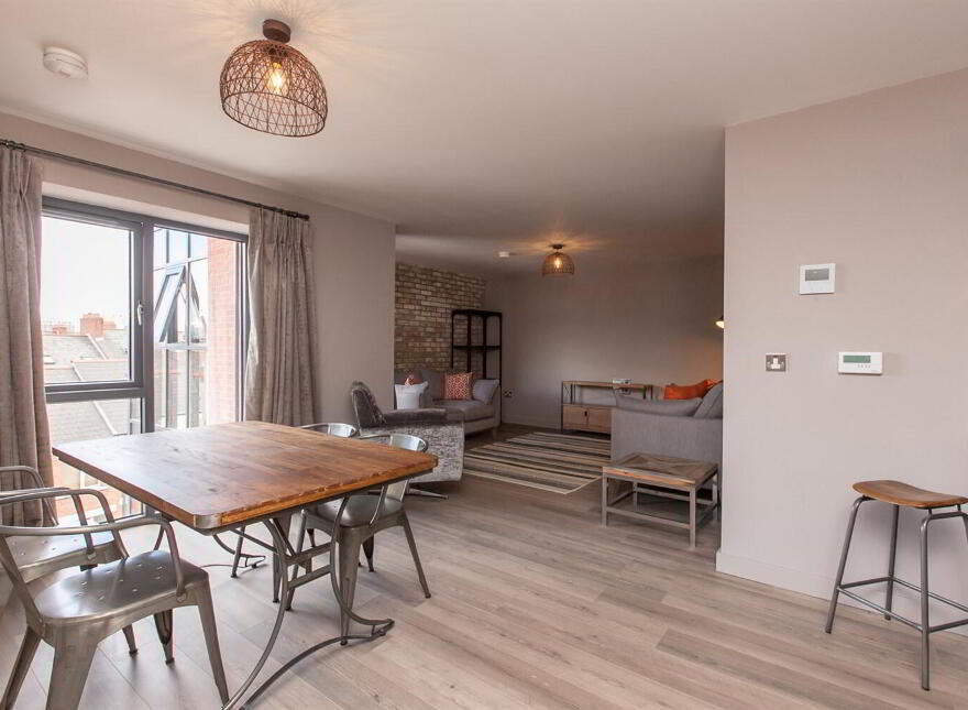 Apt 3, 2 Windsor Road, Belfast, BT9 7FQ