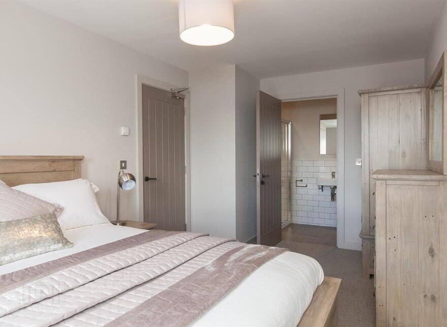 Apt 3, 2 Windsor Road, Belfast, BT9 7FQ