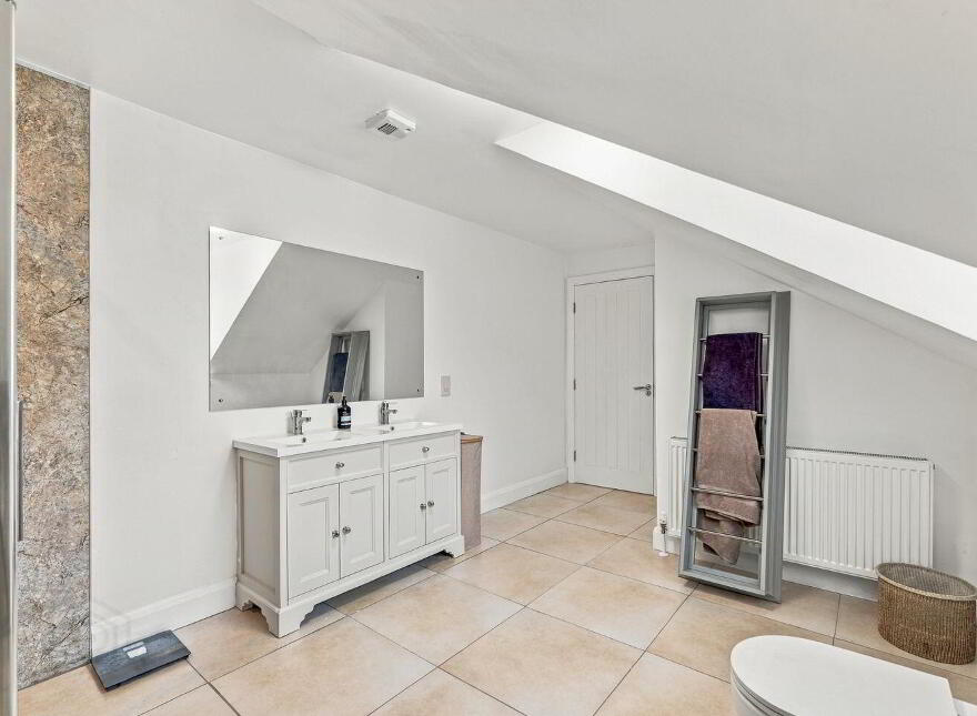 Foxglove Lodge, Killincooley More, Kilmuckridge, Y25E397
