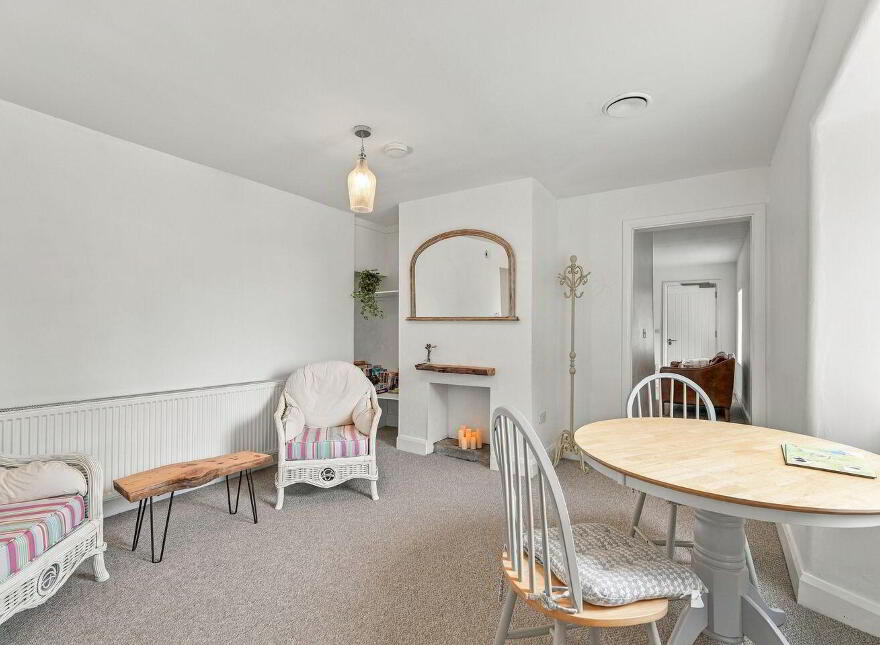 Foxglove Lodge, Killincooley More, Kilmuckridge, Y25E397