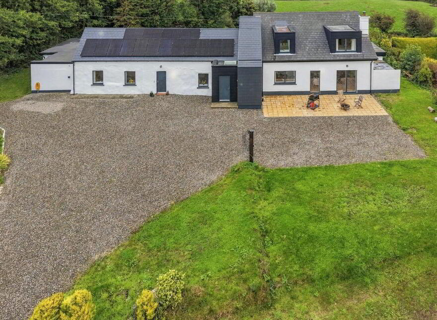 Foxglove Lodge, Killincooley More, Kilmuckridge, Y25E397