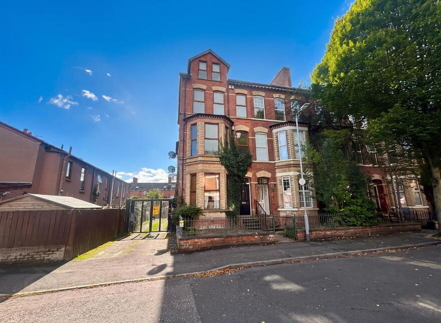 Apt 3, 34 Hopefield Avenue, Belfast, BT15 5AP