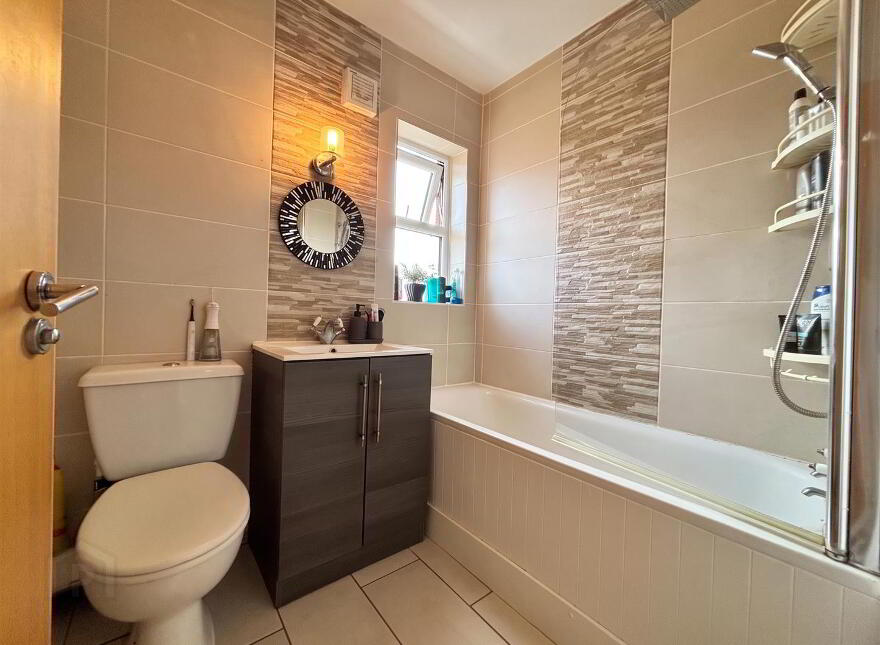 Apt 3, 34 Hopefield Avenue, Belfast, BT15 5AP
