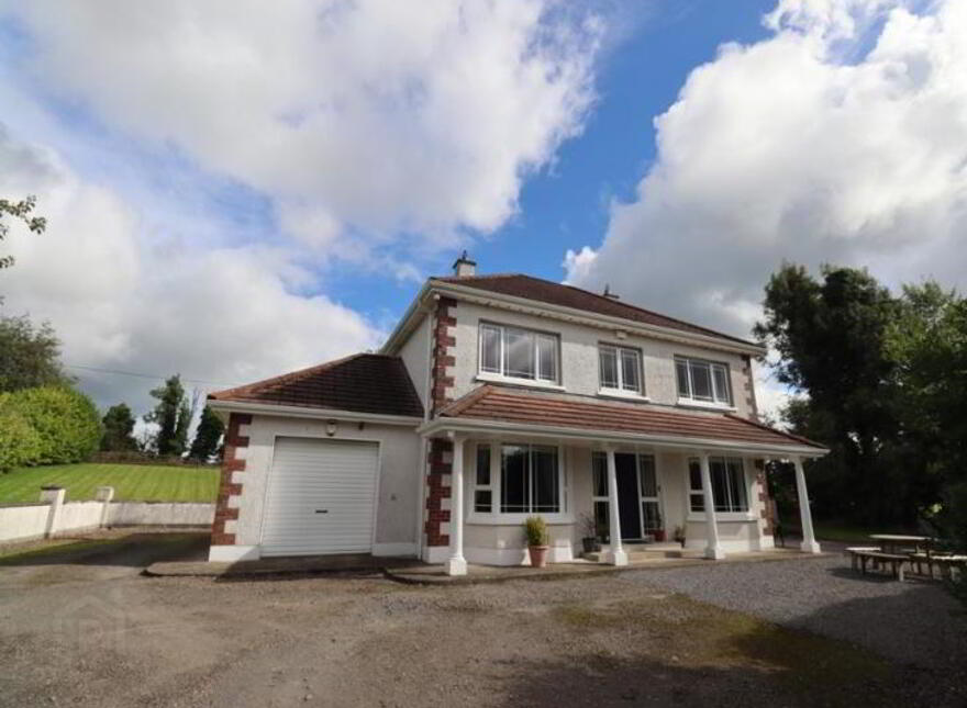 Drumkilly, Kilnaleck, A82F309