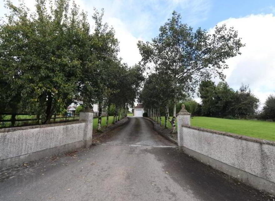 Drumkilly, Kilnaleck, A82F309