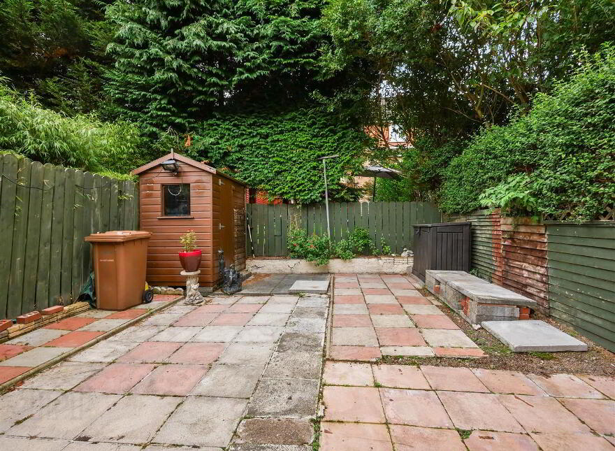 11 Breda Terrace, School Road, Belfast, BT8 7BY