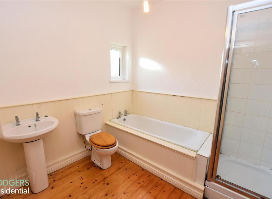 28 Unity Street, Carrickfergus, BT38 8AW