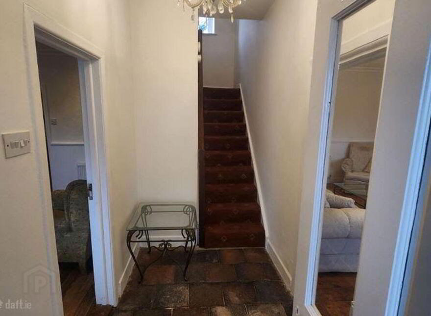 Cross Residence, Creggan, Ballaghaderreen, F45N793