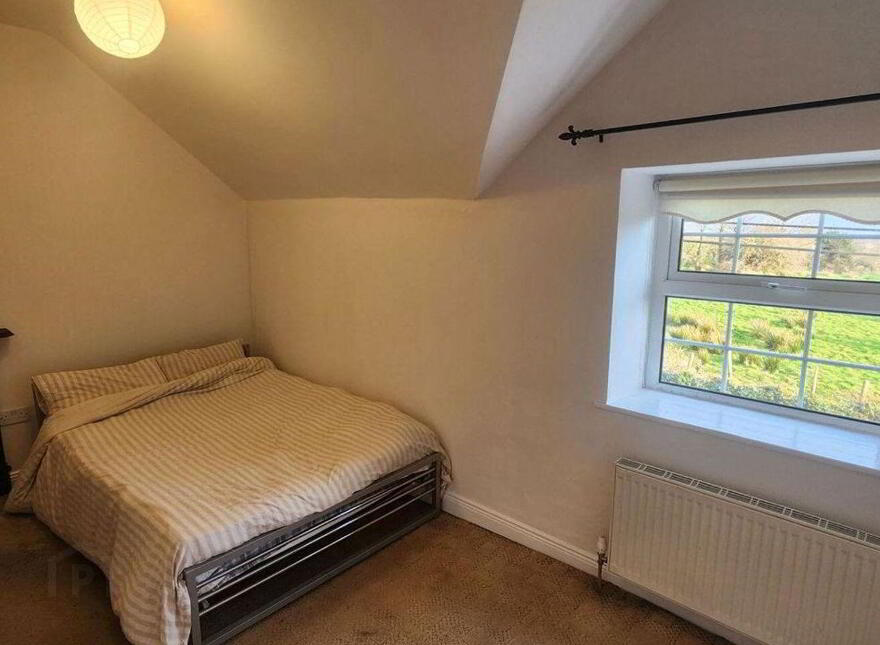 Cross Residence, Creggan, Ballaghaderreen, F45N793