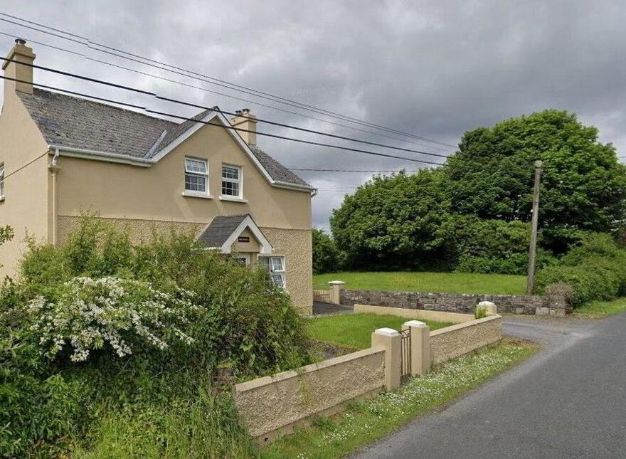 Cross Residence, Creggan, Ballaghaderreen, F45N793