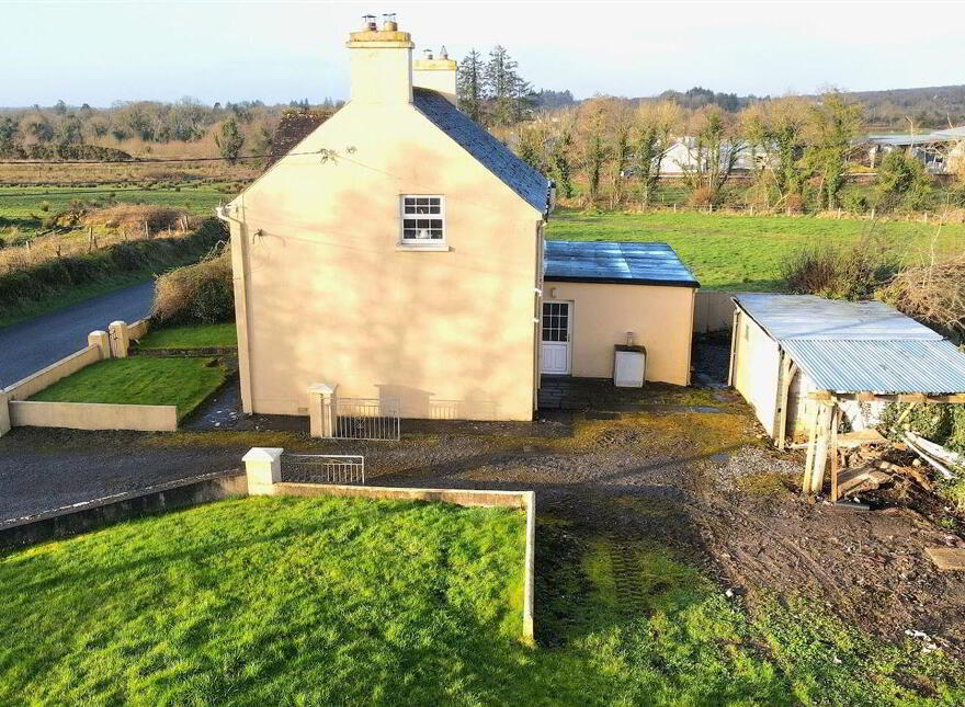 Cross Residence, Creggan, Ballaghaderreen, F45N793