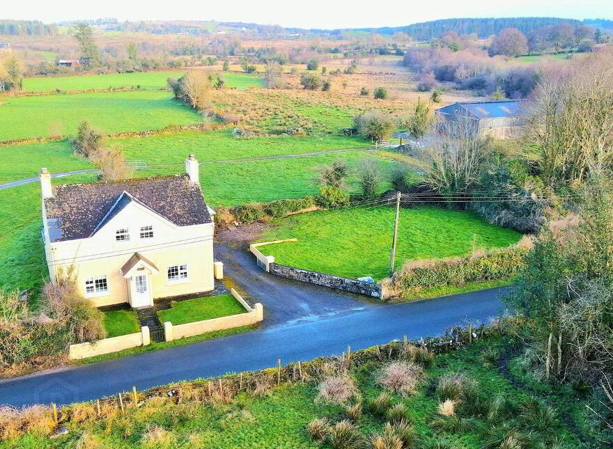 Cross Residence, Creggan, Ballaghaderreen, F45N793