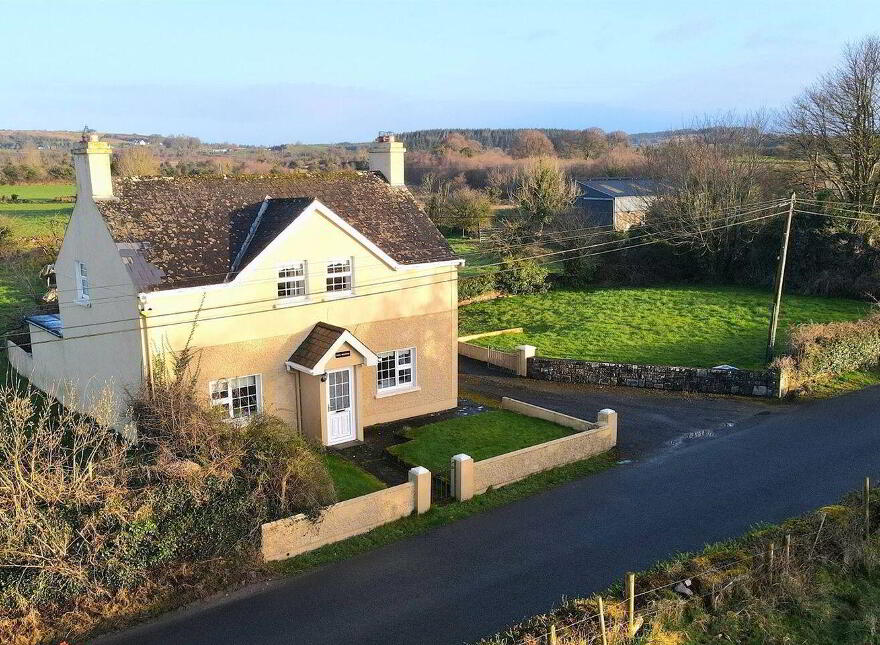 Cross Residence, Creggan, Ballaghaderreen, F45N793