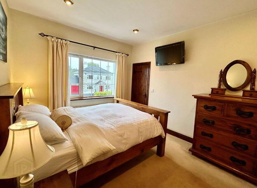 Millbourne House, 42 Drummagh, Carrick-On-Shannon, N41FF61