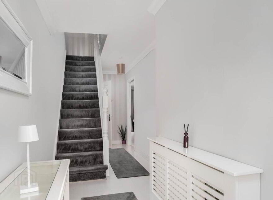 28 Erris Square, Waterville, Blanchardstown, Blanchardstown, D15DT04