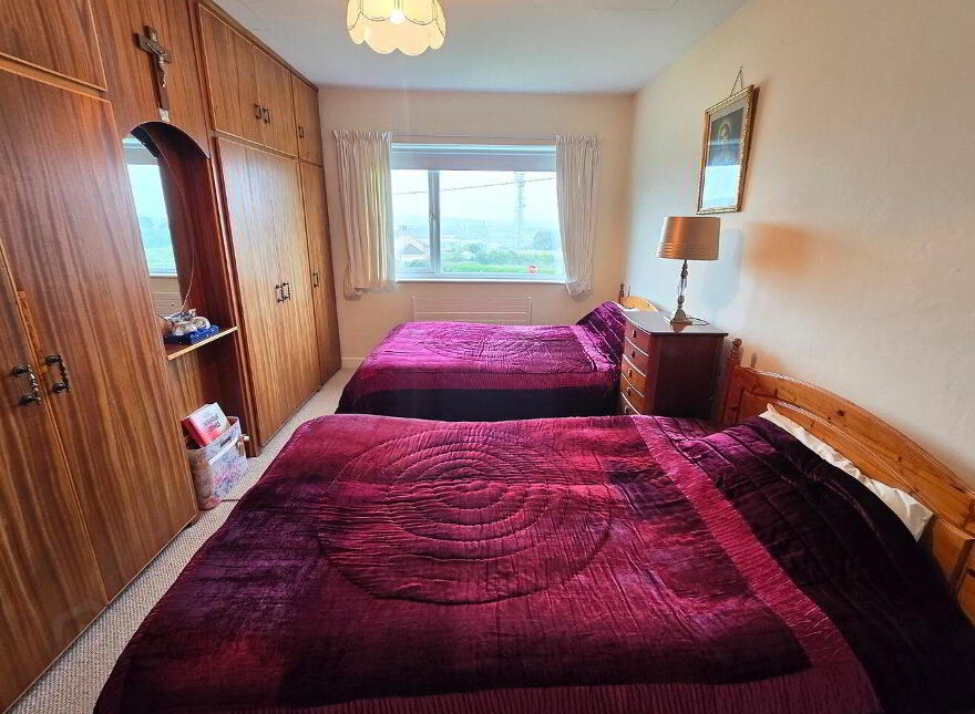 Shannon Heights, Kilrush, V15RW26