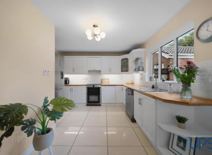12 Arlington Drive, Blacks Road, Belfast, BT10 0NQ