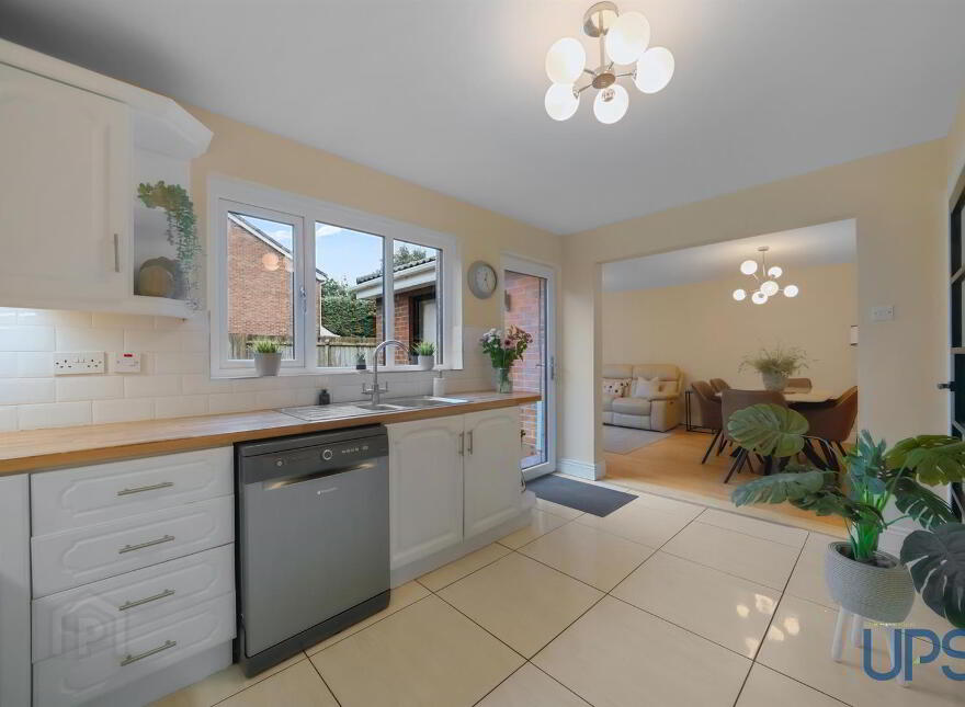 12 Arlington Drive, Blacks Road, Belfast, BT10 0NQ