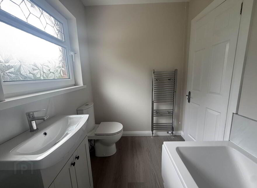 41 Downshire Gardens, Carrickfergus, BT38 7LN