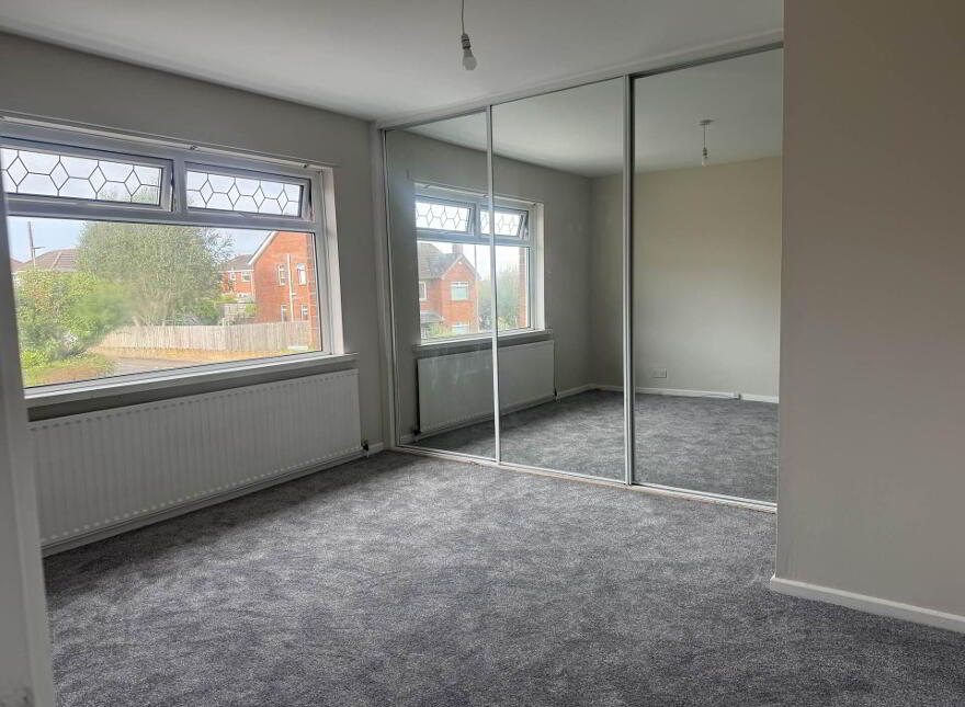41 Downshire Gardens, Carrickfergus, BT38 7LN
