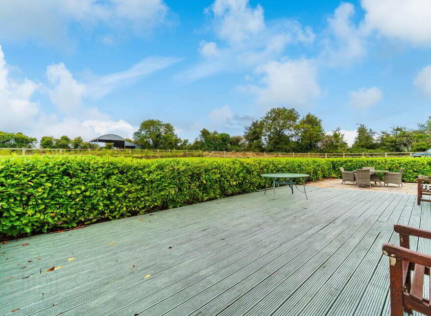 Residence On 11.85 Acres Blackhill, Kill, W91R8PP