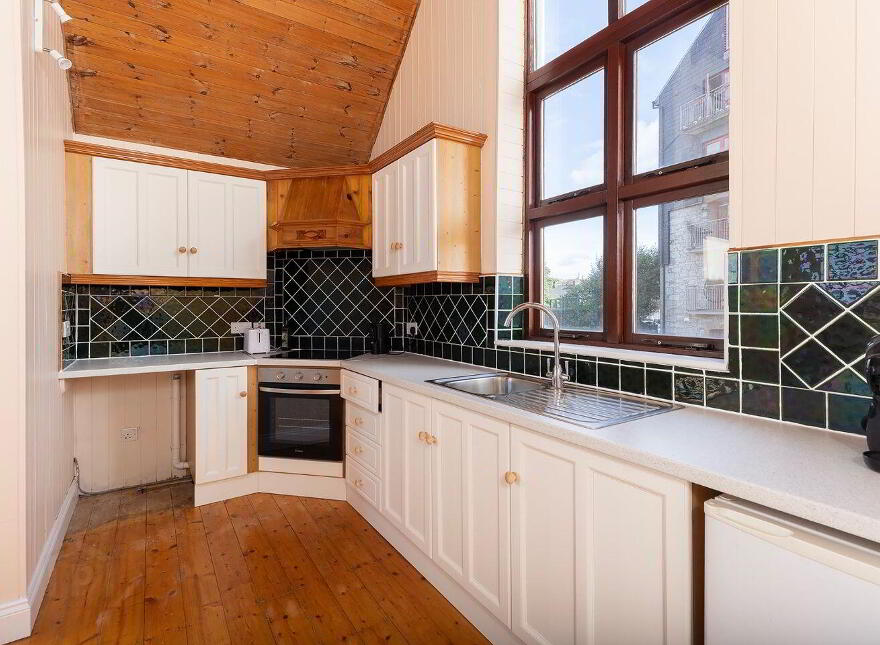 59 The Stables, Mill Road, Midleton, P25K728