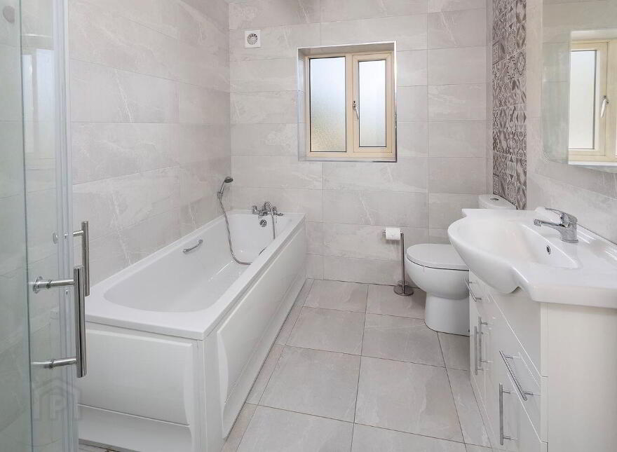 6 Lios Na Mban, Ladysbridge, P25K5T7