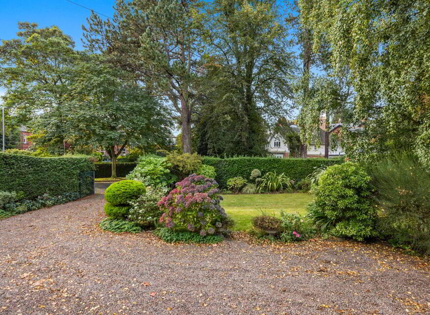 5 Knockdene Park North, Belfast, BT5 7AA