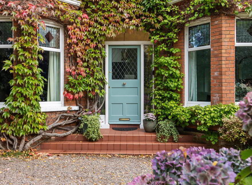 5 Knockdene Park North, Belfast, BT5 7AA