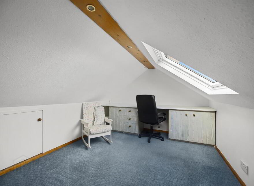 5 Knockdene Park North, Belfast, BT5 7AA