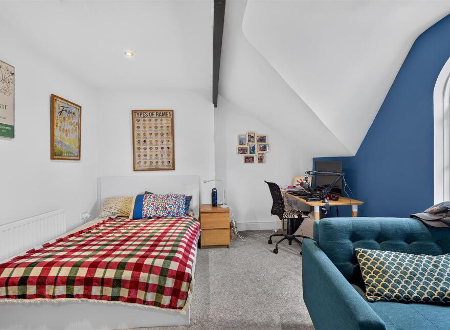 4 Inver Avenue, Belfast, BT15 5DG