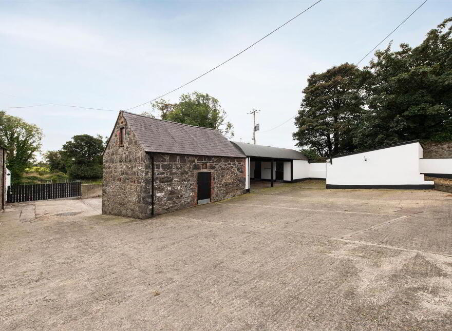 28 Oughley Road, Saintfield, Ballynahinch, BT24 7DA