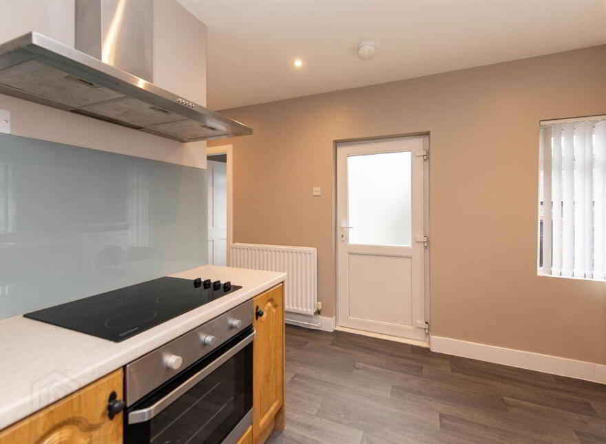 28 Oughley Road, Saintfield, Ballynahinch, BT24 7DA