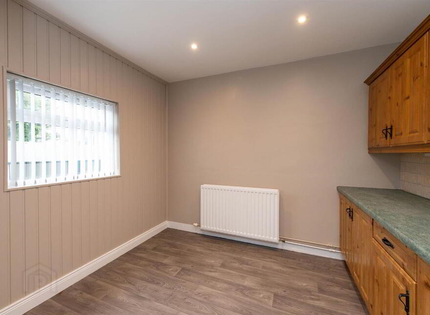 28 Oughley Road, Saintfield, Ballynahinch, BT24 7DA