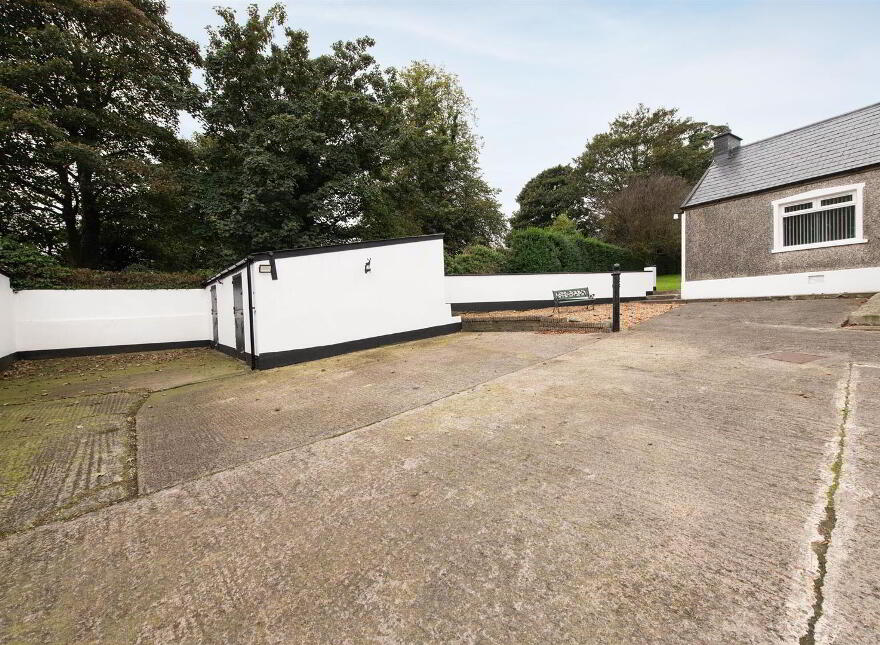 28 Oughley Road, Saintfield, Ballynahinch, BT24 7DA