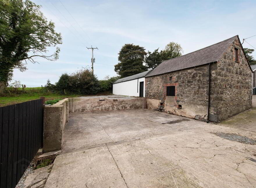 28 Oughley Road, Saintfield, Ballynahinch, BT24 7DA