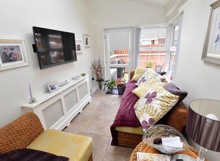 20 Strangford Heights, Newtownards, BT23 8ND
