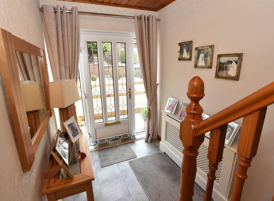 20 Strangford Heights, Newtownards, BT23 8ND