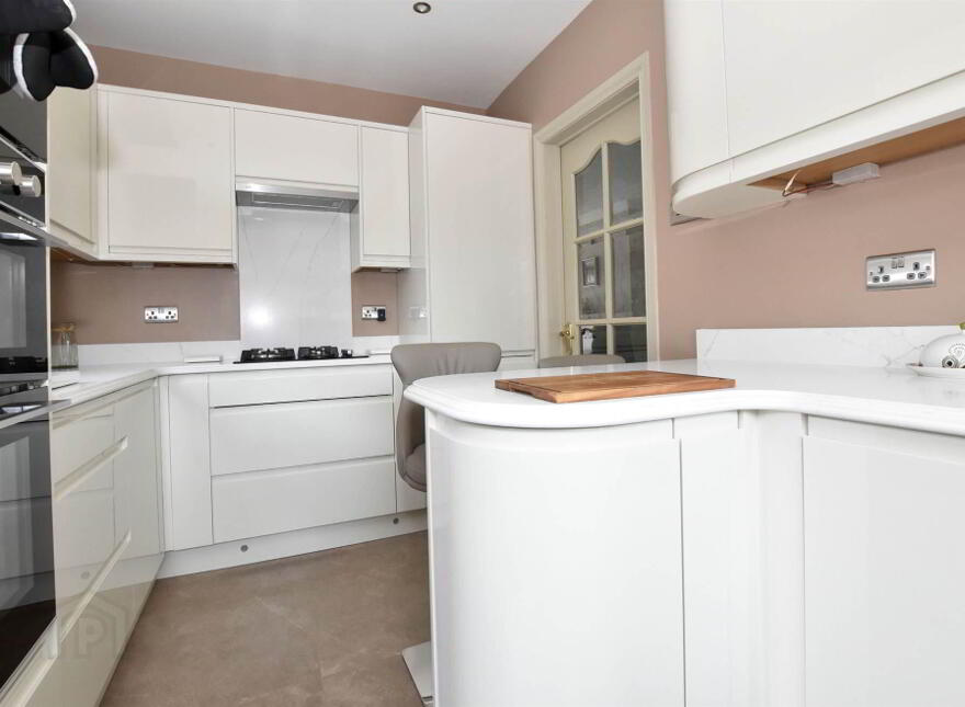 20 Strangford Heights, Newtownards, BT23 8ND