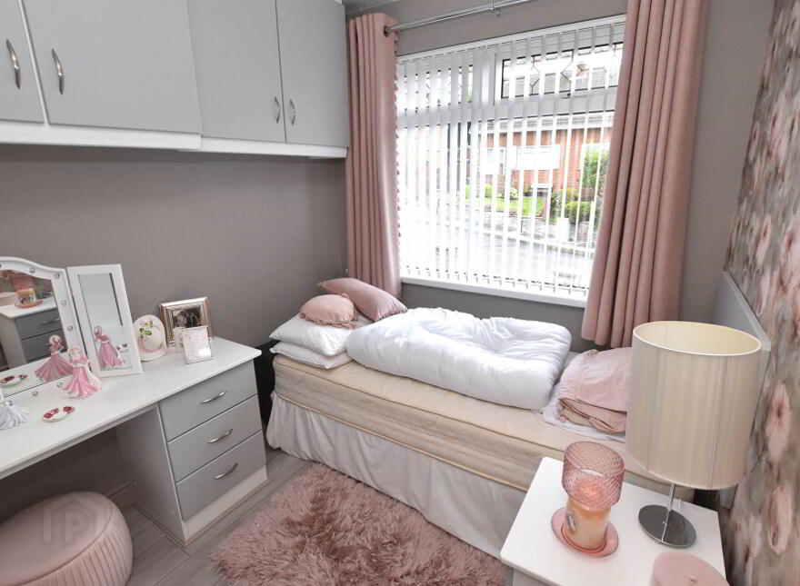 20 Strangford Heights, Newtownards, BT23 8ND