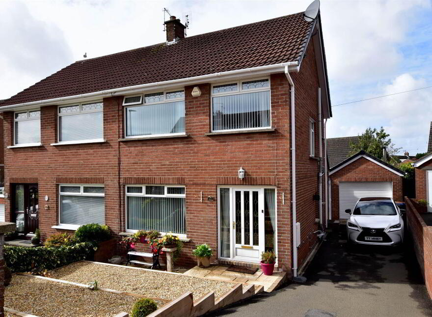 20 Strangford Heights, Newtownards, BT23 8ND