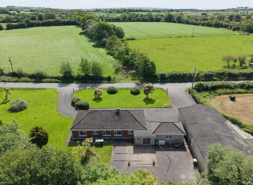 Pilltown, Kinsalebeg, P36YX44