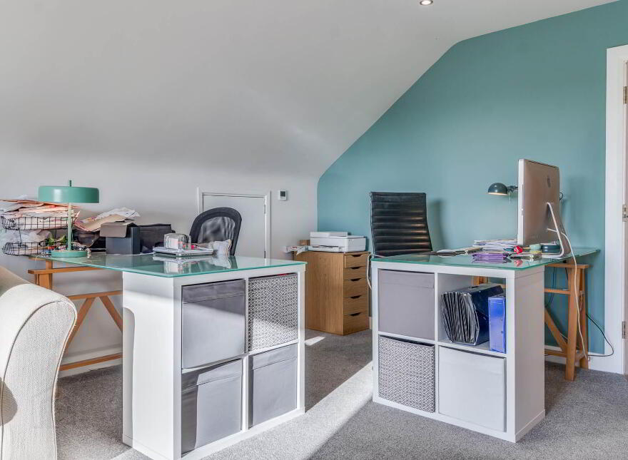 34 Old Carrick Road, Newtownabbey, BT37 0UE