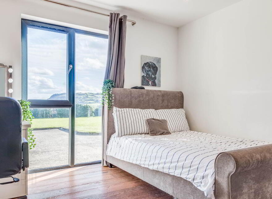 34 Old Carrick Road, Newtownabbey, BT37 0UE