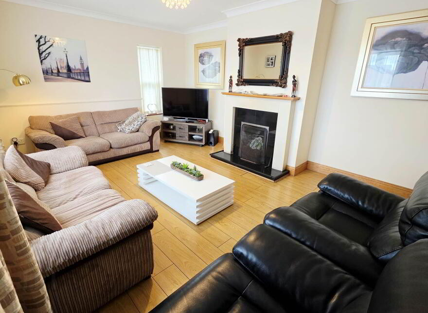 4 Drumlin Court, Enniskillen, BT74 5LF