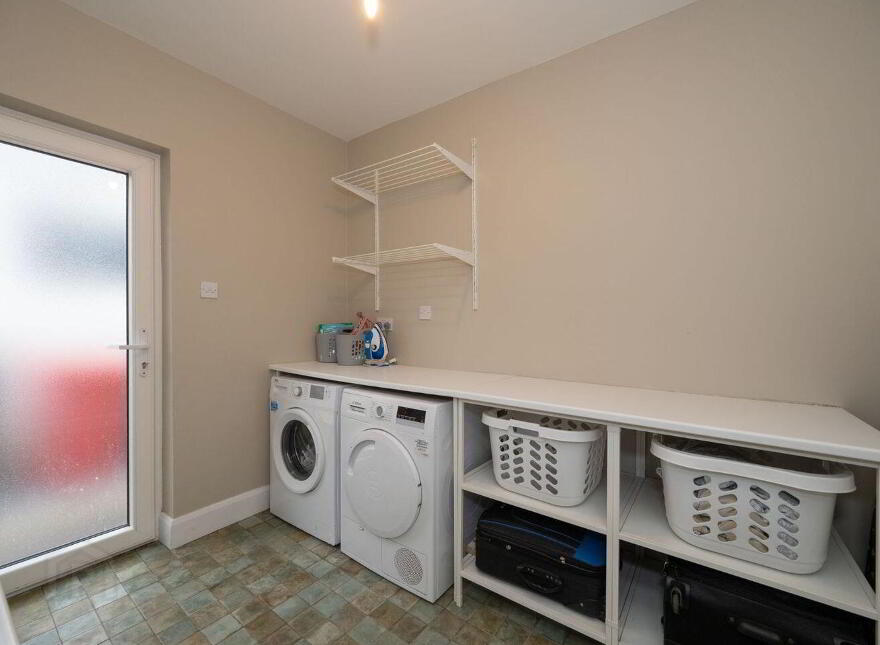 Knockane, Ovens, Killumney, P31XY97