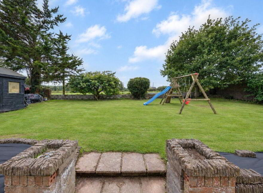 Knockane, Ovens, Killumney, P31XY97